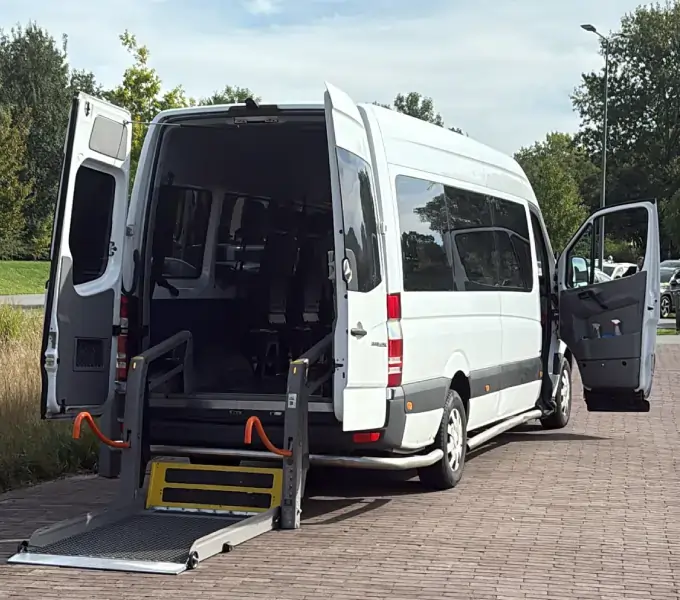 Rolstoelvervoer Uden